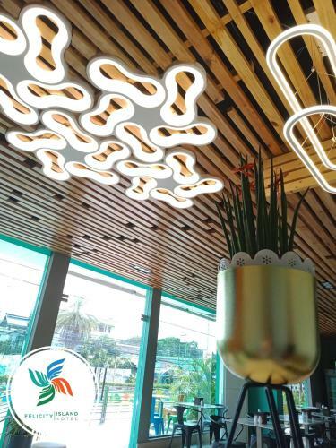Felicity Island Hotel - Multiple Use Hotel