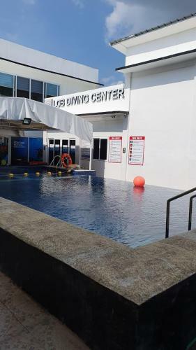 Hotel Lgb Diving Center
