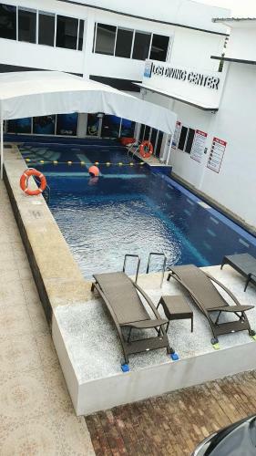 Hotel Lgb Diving Center