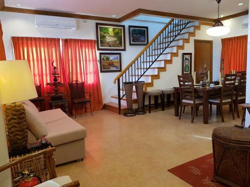 Stay Amare Pacific Grand Magnolia
