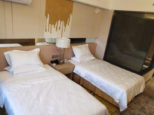 ??????? Tourist Garden Hotel