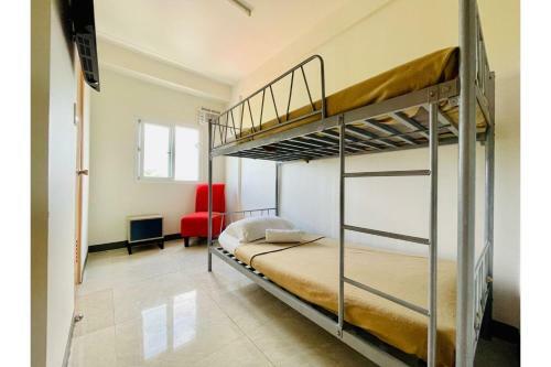 Hotel Vaccinated Staff - Oyo 823 Stay Inn
