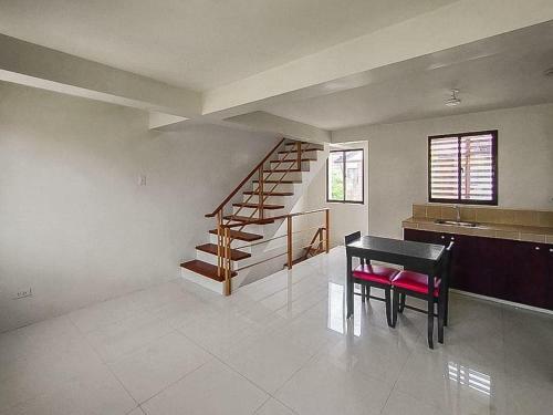 Hostal Ajoya Subdivision