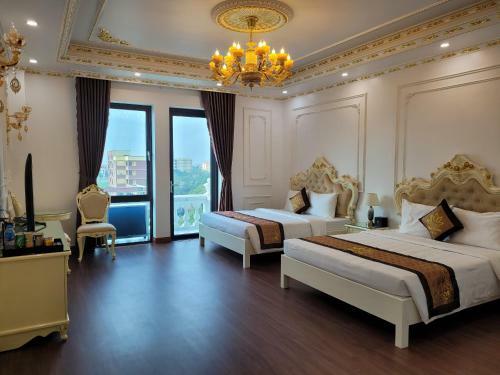 Hotel Kh�ch S?n Hoa ?�ng