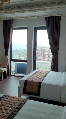Hotel Kh�ch S?n Hoa ?�ng