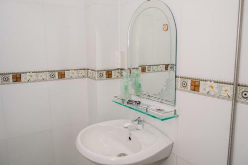 Hiep Hoa Hotel