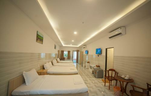 Fami Nguy?n Homestay Ch�u ??c