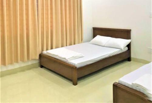 Hotel Dung Khanh Motel