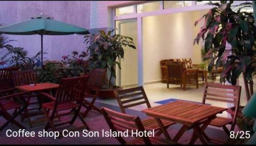Hotel Con Son Island Home