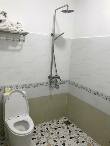 Hotel Kh�ch S?n Mini �nh Ph??ng