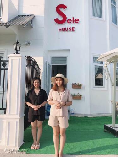 Hotel Sele House
