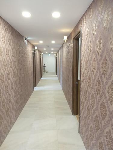 ???? Minzu Hotel