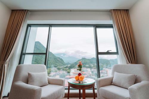 Yen Bien Luxury Hotel