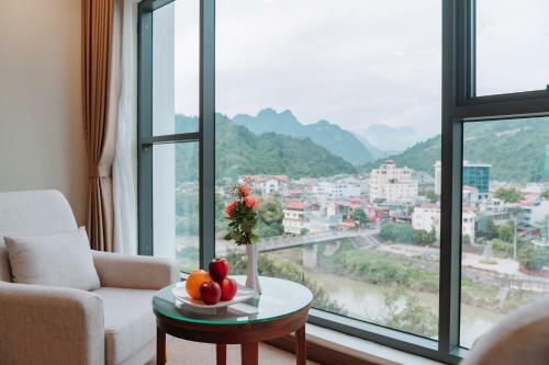 Yen Bien Luxury Hotel