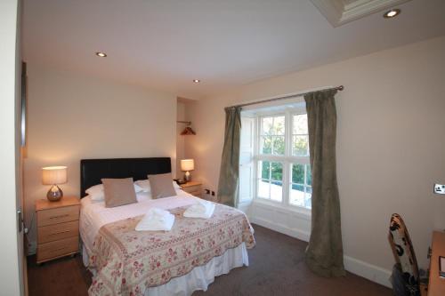 Aberdunant Hall Country Hotel