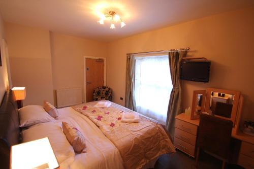 Aberdunant Hall Country Hotel