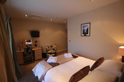 Aberdunant Hall Country Hotel