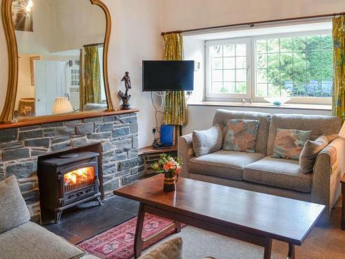 Holly Cottage