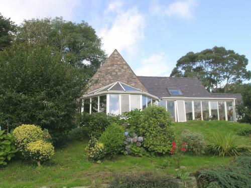 Holly Cottage