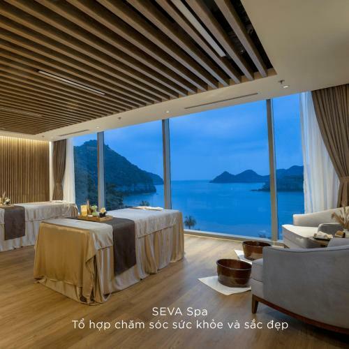 Villa *bom Homes* Flamingo Cat Ba Resort