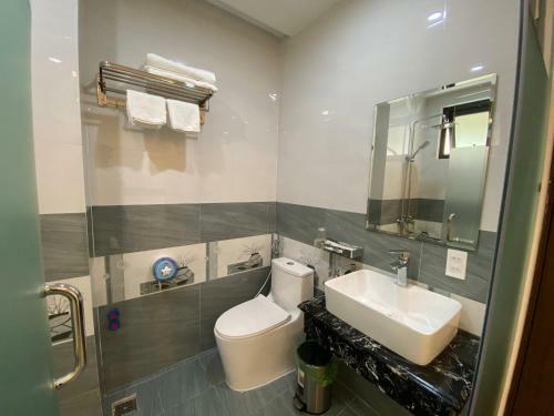 Apartamento Tr??ng Sinh Hotel