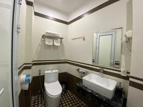 Apartamento Tr??ng Sinh Hotel