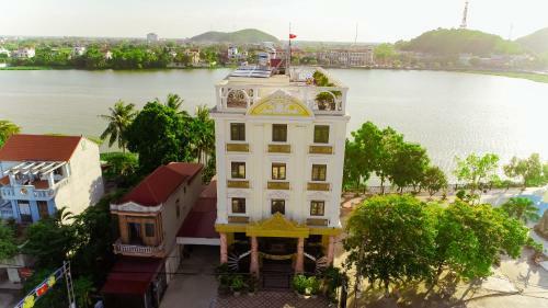 N�i ??i Hotel