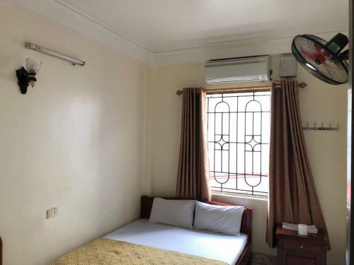 Bed & Breakfast V A Motel