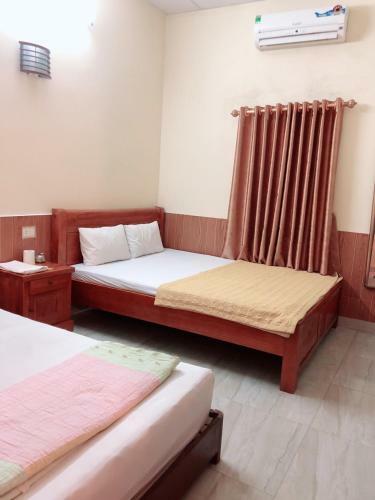 Bed & Breakfast V A Motel