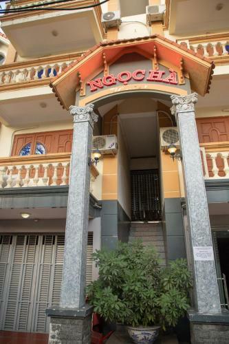 Hotel Ng?c H� Motel