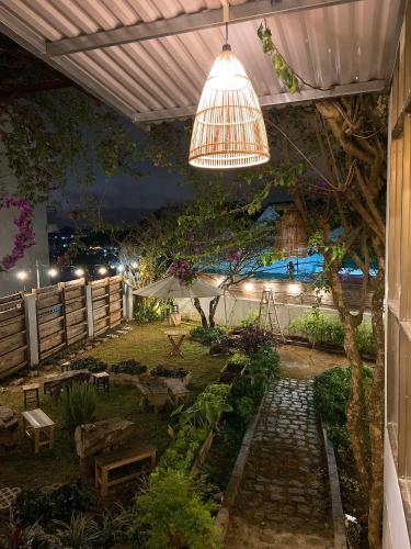 Hostal Le Divan Dalat