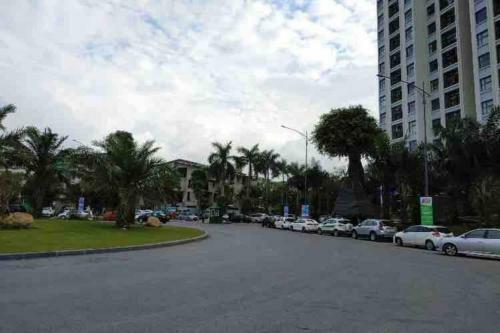 Bom Homes- Ecopark- Service Apartment