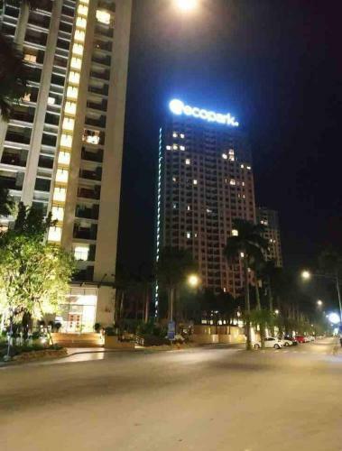 Bom Homes- Ecopark- Service Apartment
