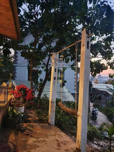 Ph� House (thanh L�u)
