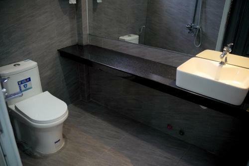 Royal Hotel Ninh Thu�?n