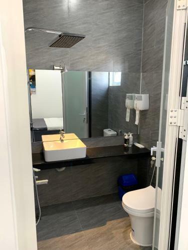 Royal Hotel Ninh Thu�?n