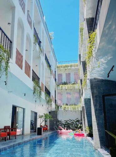 B�ng Villa Hotel & Apartment