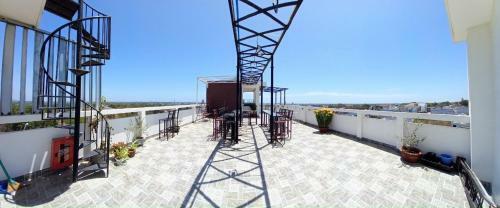 Diamond Hotel & Apartment