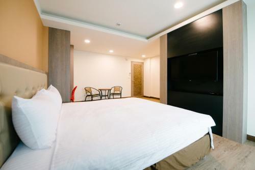 The Stay Inn