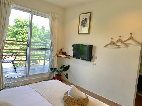 Bed & Breakfast W24