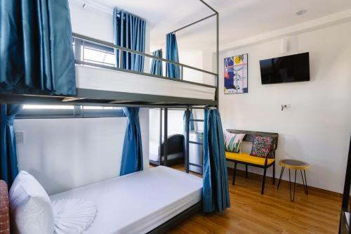 New World Hotel