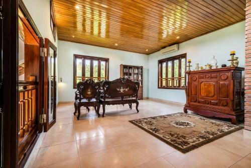 Pinehill Tu Hieu Hue Homestay