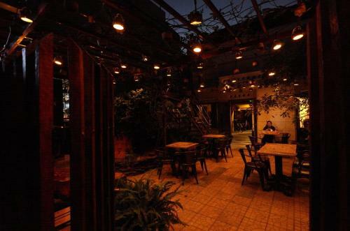 Hunterpub&homestay