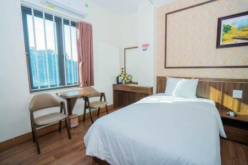 Hotel Kh�ch S?n Ho�ng Y?n