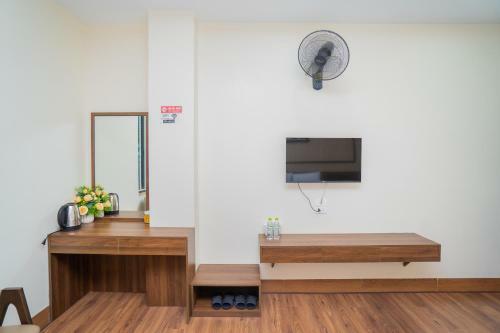 Hotel Kh�ch S?n Ho�ng Y?n
