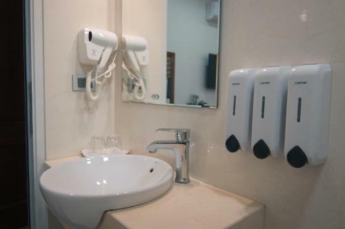 Ho�ng Long Hotel