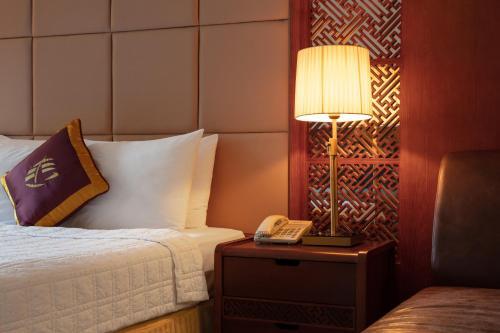 Tu?n Ch�u Hotel