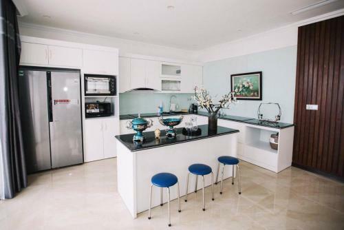 Flc Villa H? Long 4 Ph�ng Ng?