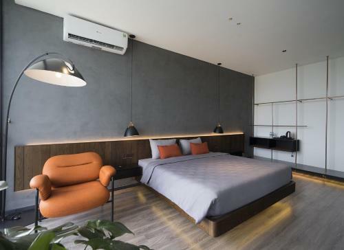 S-hill Villa H? Long