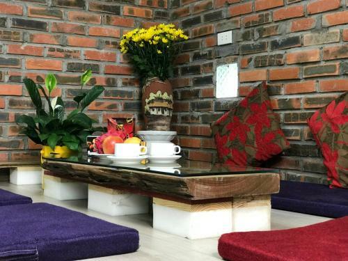 Green Garden Bungalow